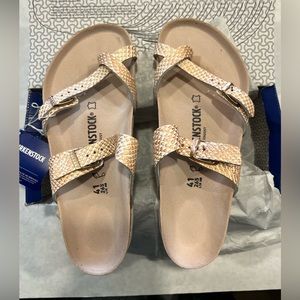 Birkenstock Mayari Sandal, size 41